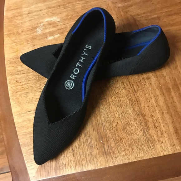 Women's Shoes ROTHY"S Black The Point Retired Honeycomb In Flats - Picture 2 of 9